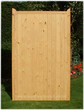 Timber pedestrian gates - The Keswick